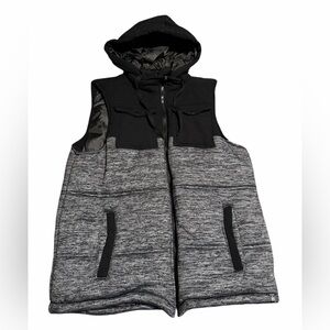 Men’s medium vest machine push the limit removable hood